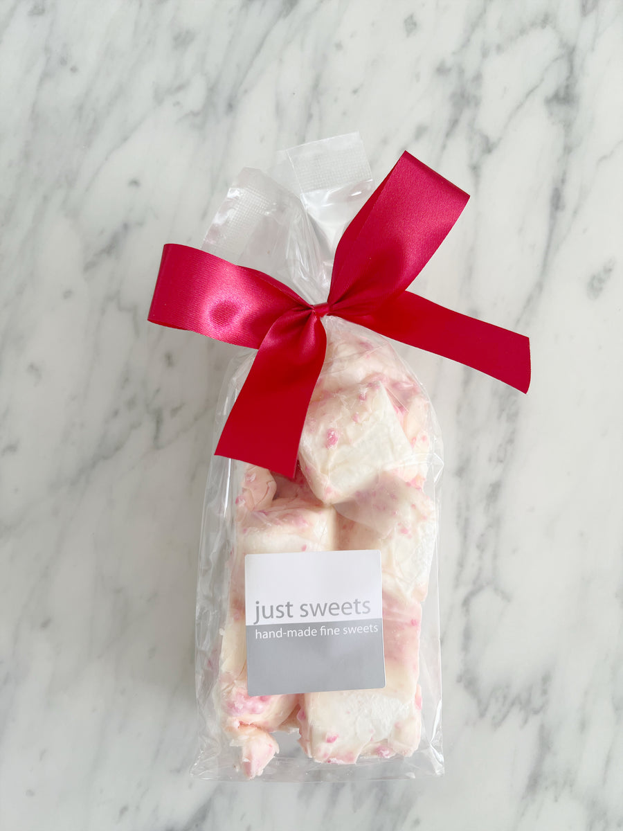 Just Sweets rocky road - Raspberry candy in white chocolate